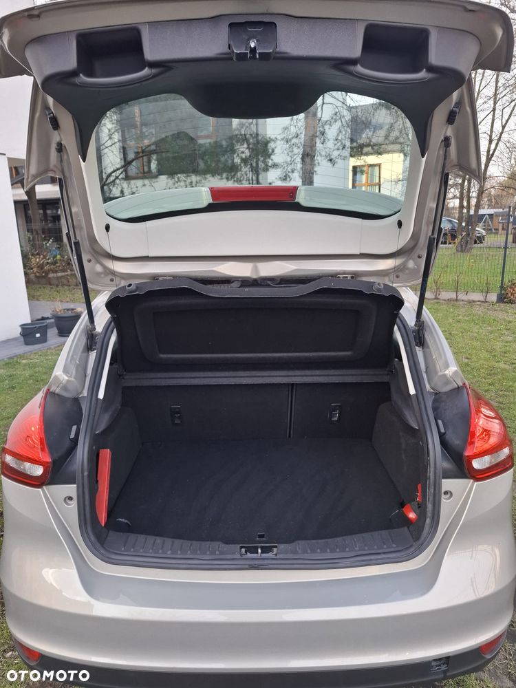 Ford Focus 1.6 Trend - 3