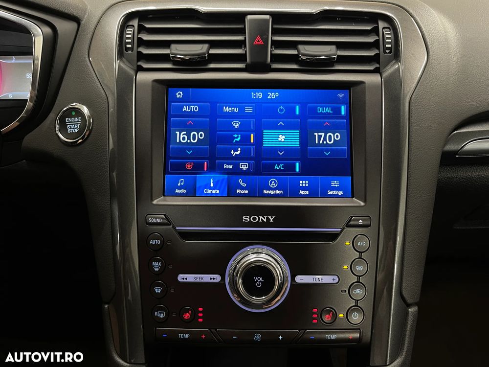 Ford Mondeo 2.0 HEV Titanium - 19