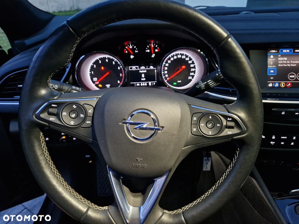 Opel Insignia - 13