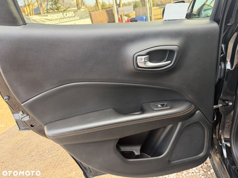 Jeep Compass ver-1-5-t4-mhev-limited-fwd-s-s-dct - 29