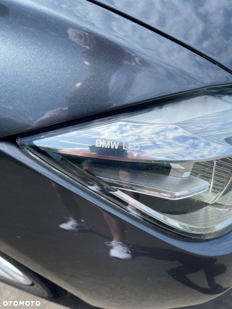 BMW Seria 3 320d xDrive - 11