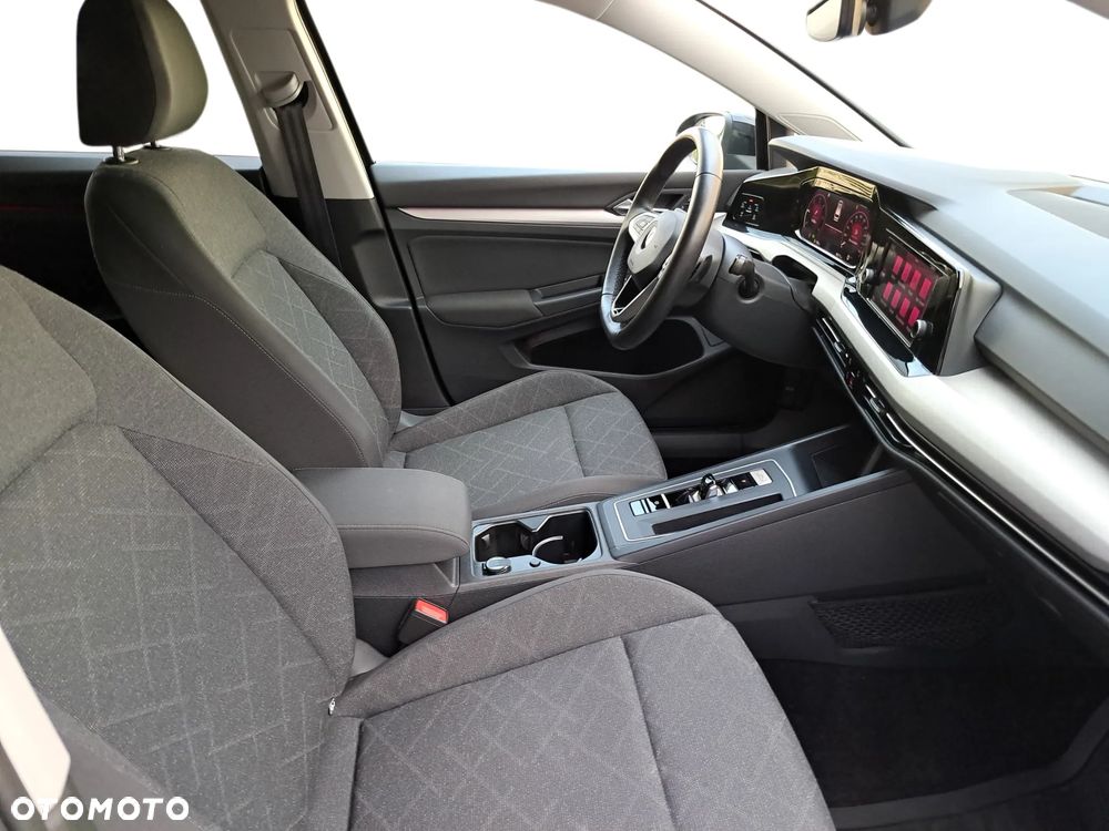 Volkswagen Golf - 12