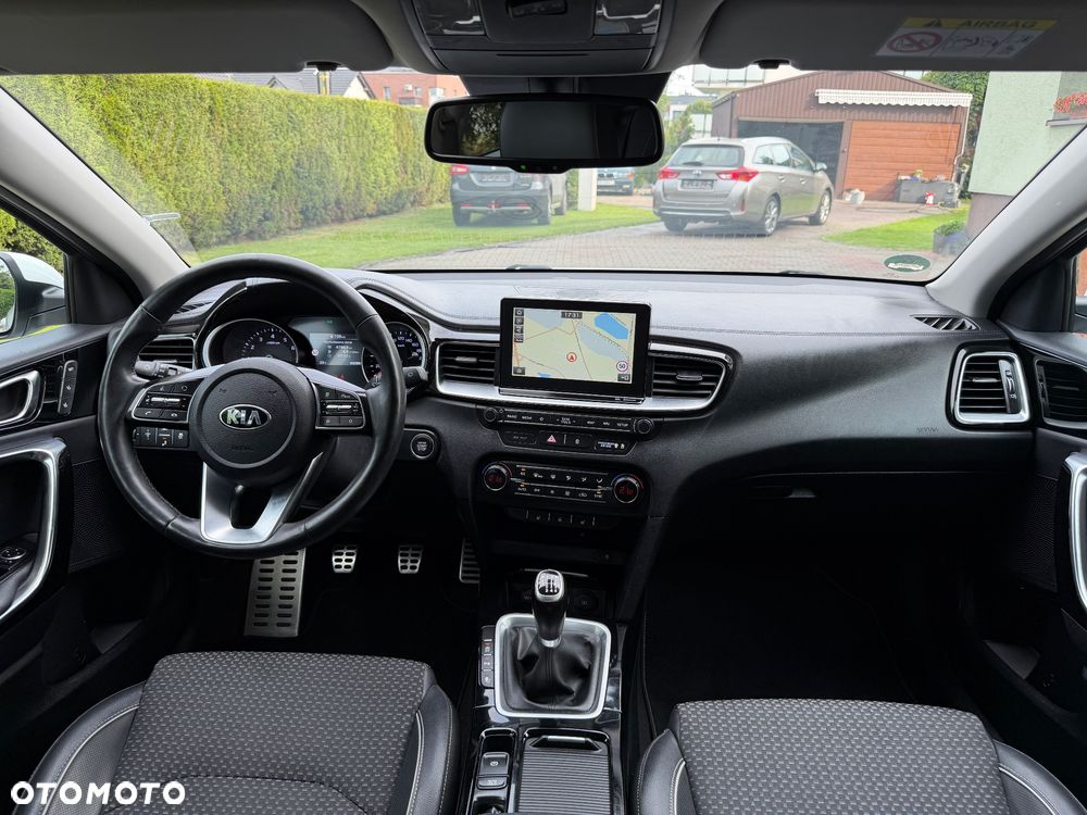 Kia Ceed 1.4 T-GDI OPF GT Line - 17