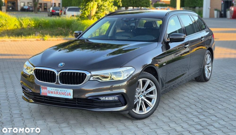 BMW Seria 5 520d Sport Line - 35