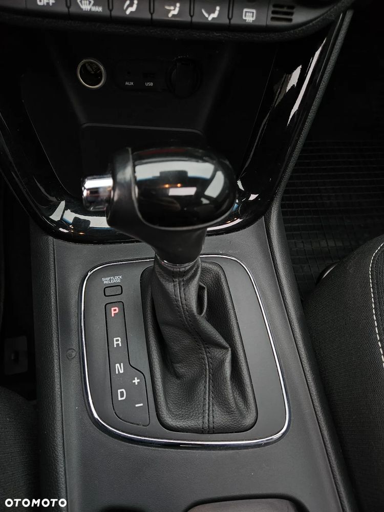 Kia Ceed 1.6 GDI DCT Platinum Edition - 14