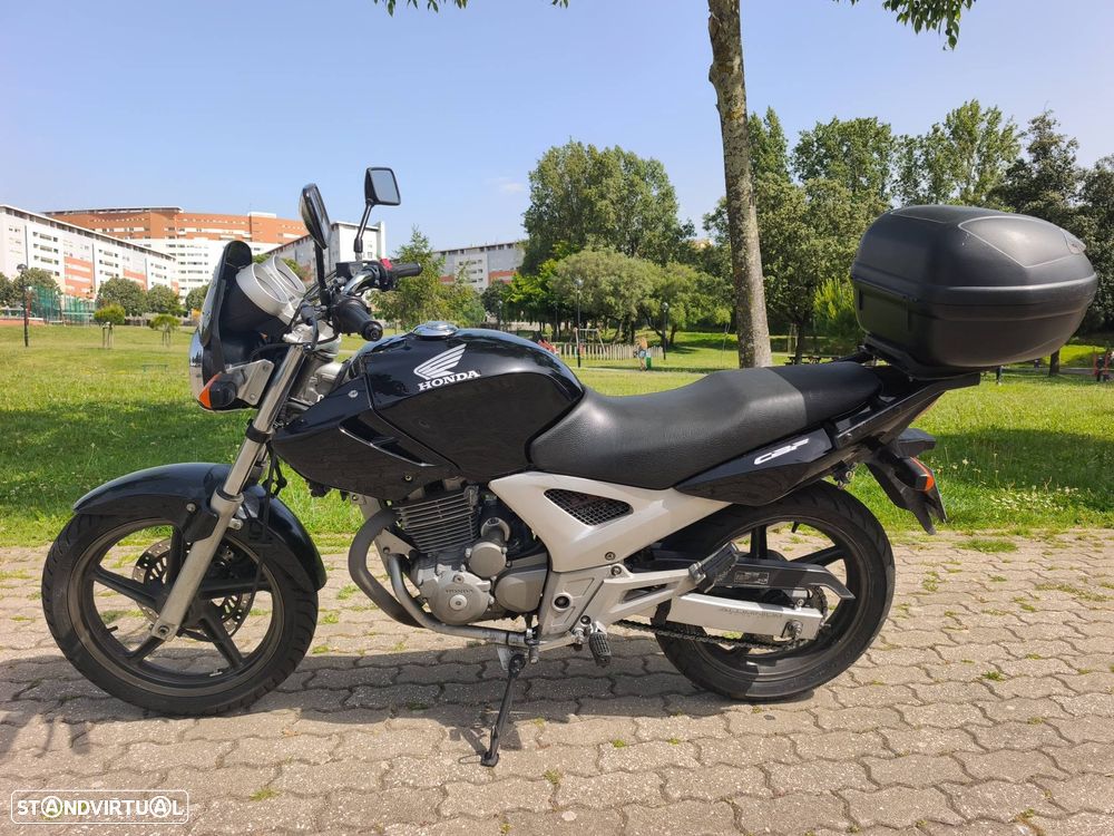 Honda CBF 250 - 11