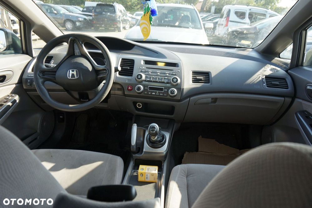 HONDA CIVIC VIII SEDAN 2007 NH701M 1.8 16V R18A2 140KM PHE4 SZARY na części - 9