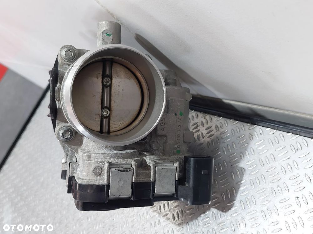 PRZEPUSTNICA VW 1,4 TFSI KOD CTH R2012 NR 03C133062AA - 3