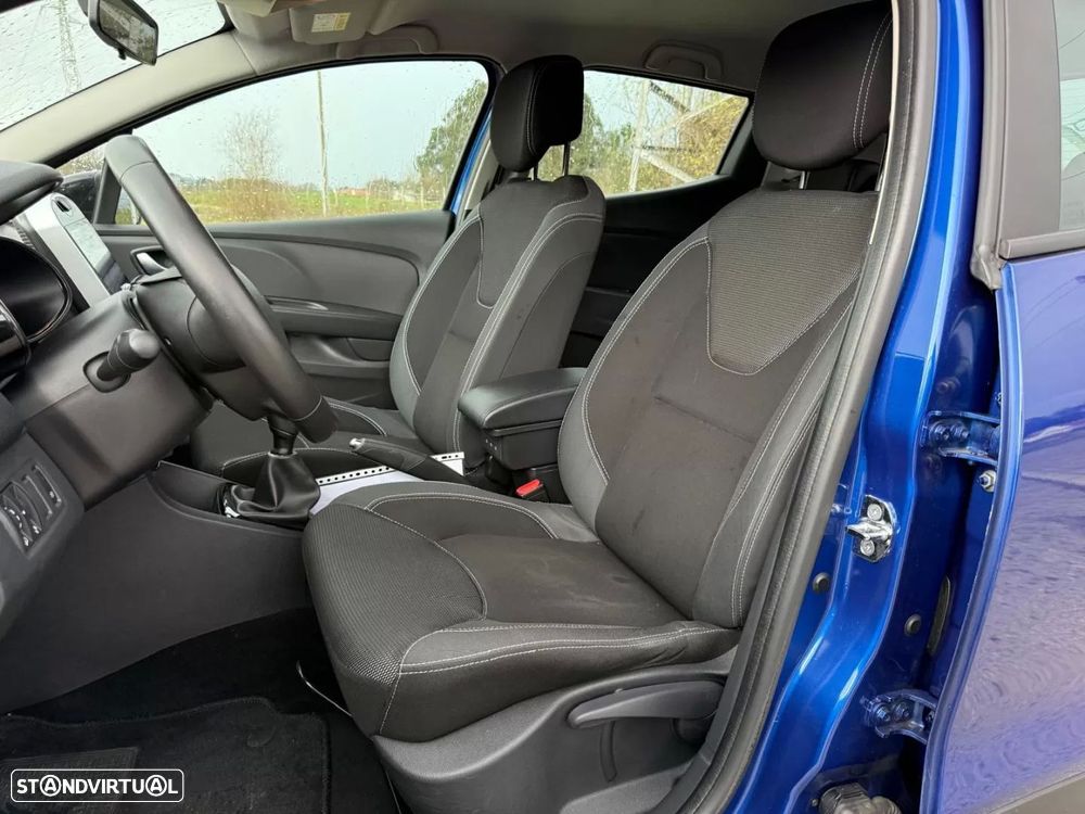 Renault Clio 1.5 dCi Limited EDition - 20