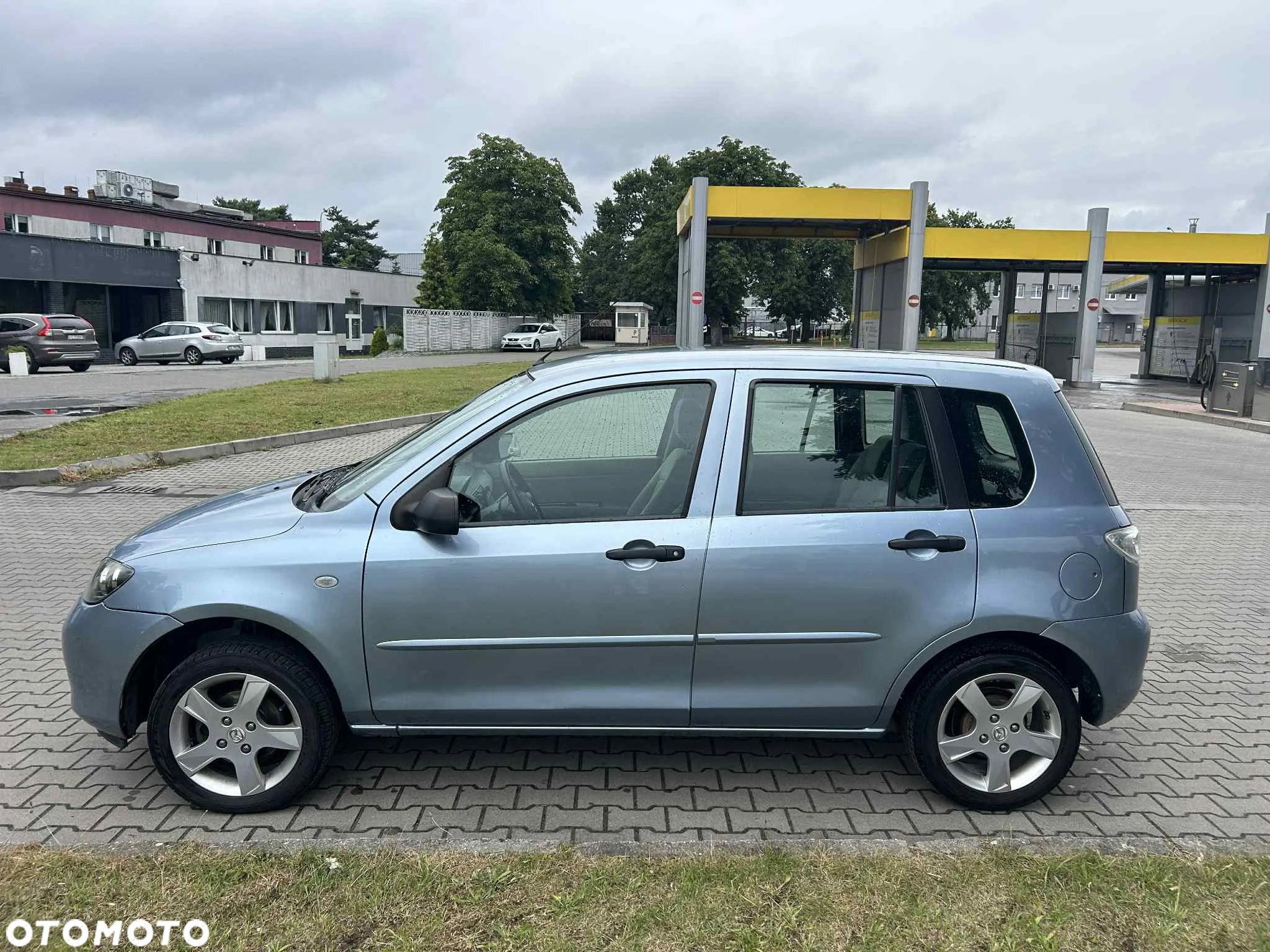 Mazda 2 - 3