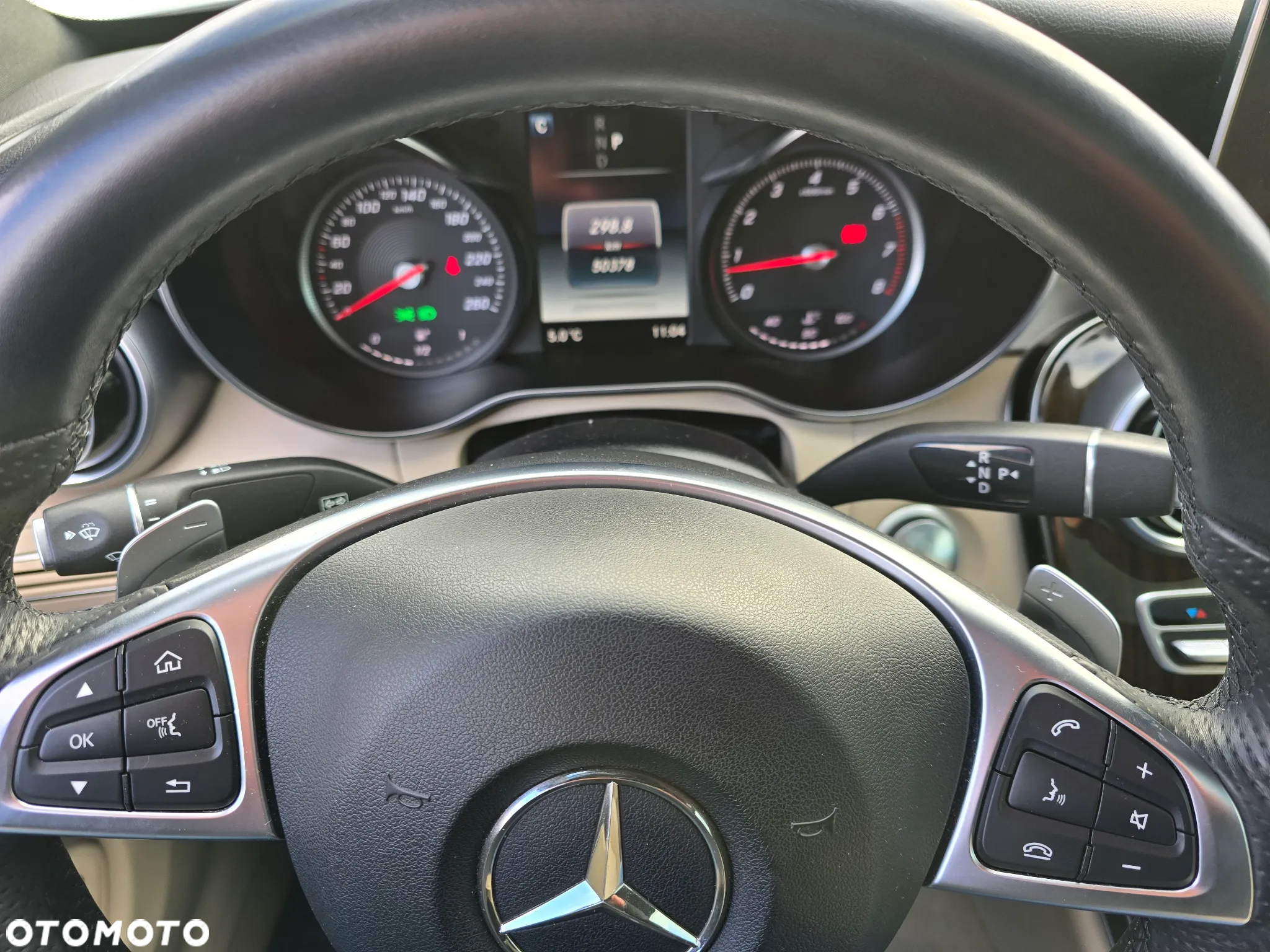 Mercedes-Benz Klasa C 300 Coupe 4Matic 9G-TRONIC - 25
