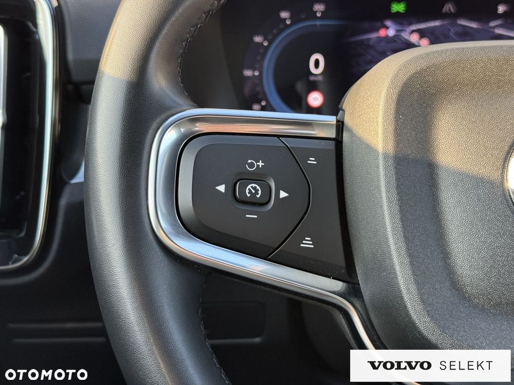 Volvo XC 40 - 11