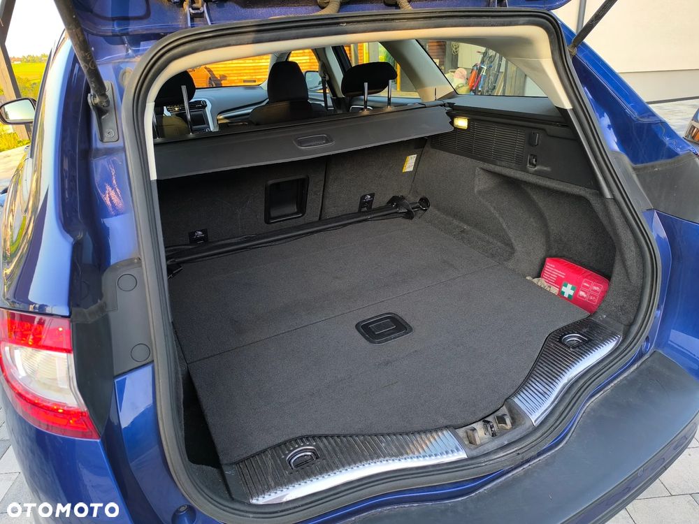 Ford Mondeo 2.0 TDCi Titanium PowerShift - 6