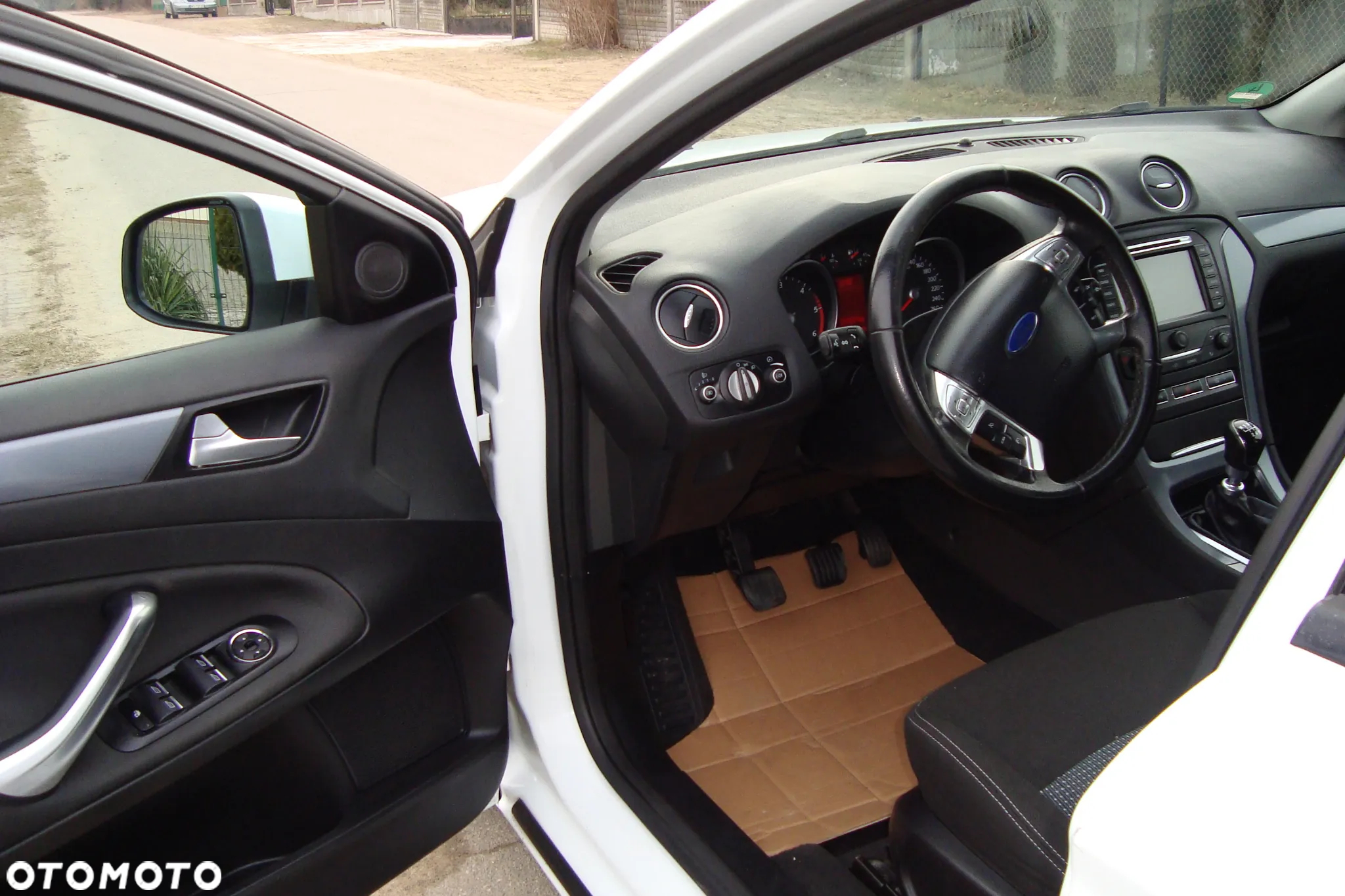 Ford Mondeo 1.6 TDCi Business Edition - 9