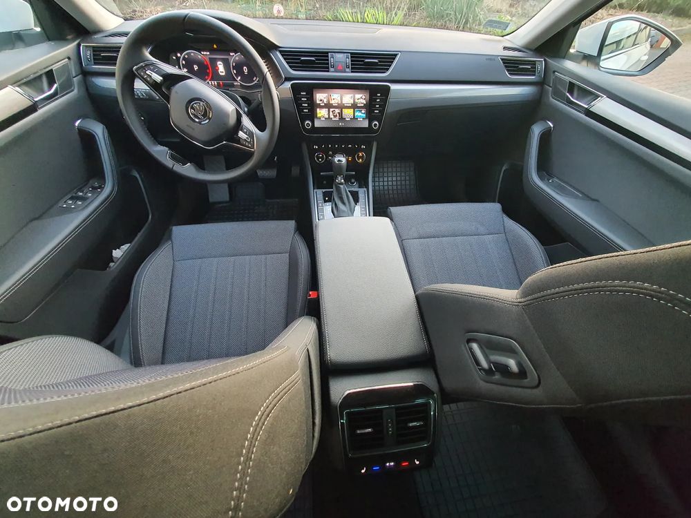 Skoda Superb 2.0 TDI SCR Style DSG - 9