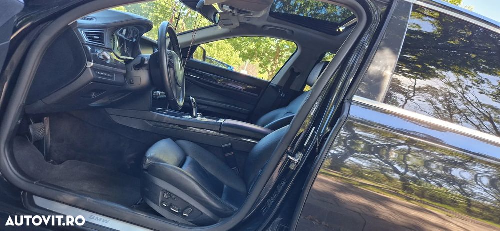 BMW Seria 7 730d Aut. - 10