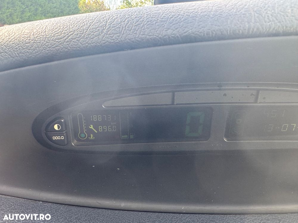 Citroën Xsara Picasso 1.6 HDi Confort - 15