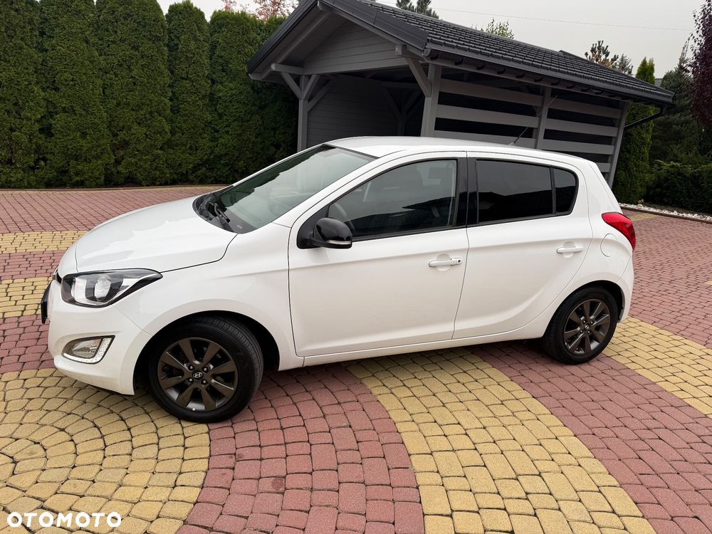 Hyundai i20 1.2 Trend - 4