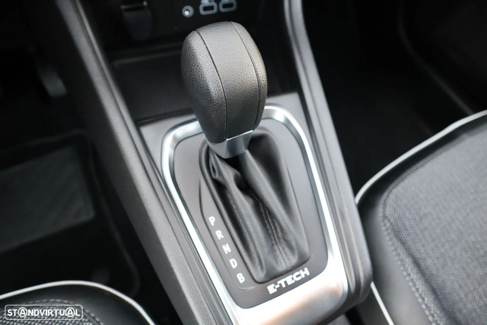 Renault Captur 1.6 E-Tech Full Hybrid Techno - 26