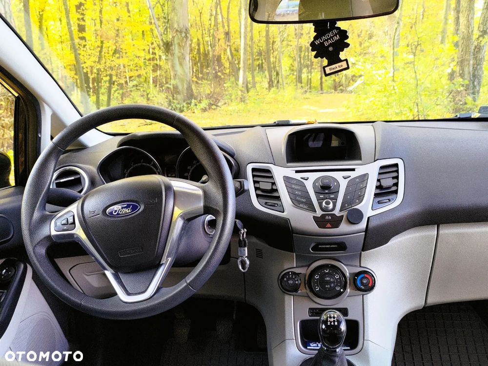 Ford Fiesta 1.25 Silver X - 9