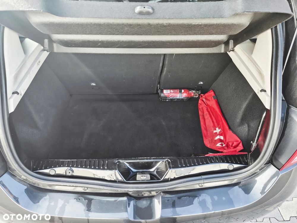 Dacia Sandero 1.2 16V Ambiance - 17