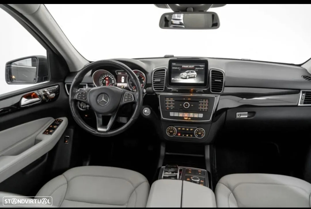 Mercedes-Benz GLE 350 d 4-Matic - 4