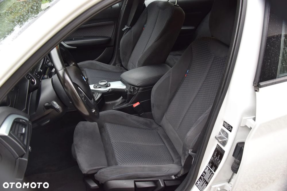BMW Seria 1 120d xDrive BluePerformance Sport Line - 22