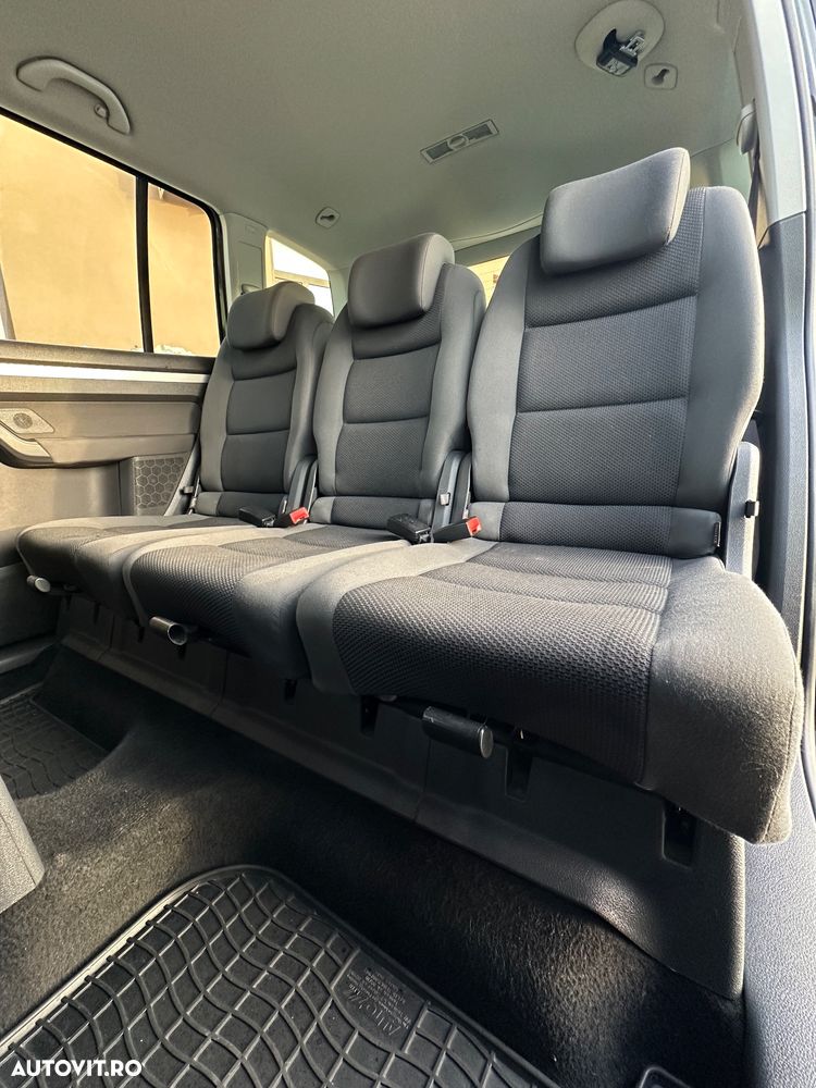 Volkswagen Touran 1.6 TDI DPF Trendline - 7