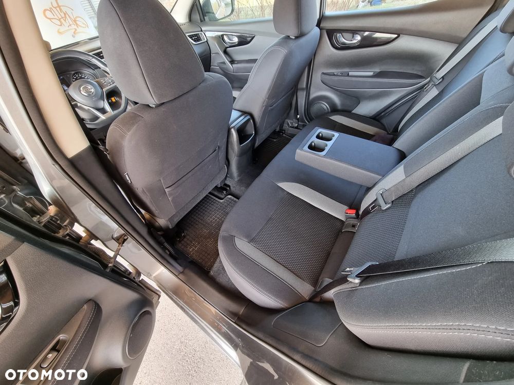 Nissan Qashqai 1.3 DIG-T Tekna EU6d - 7