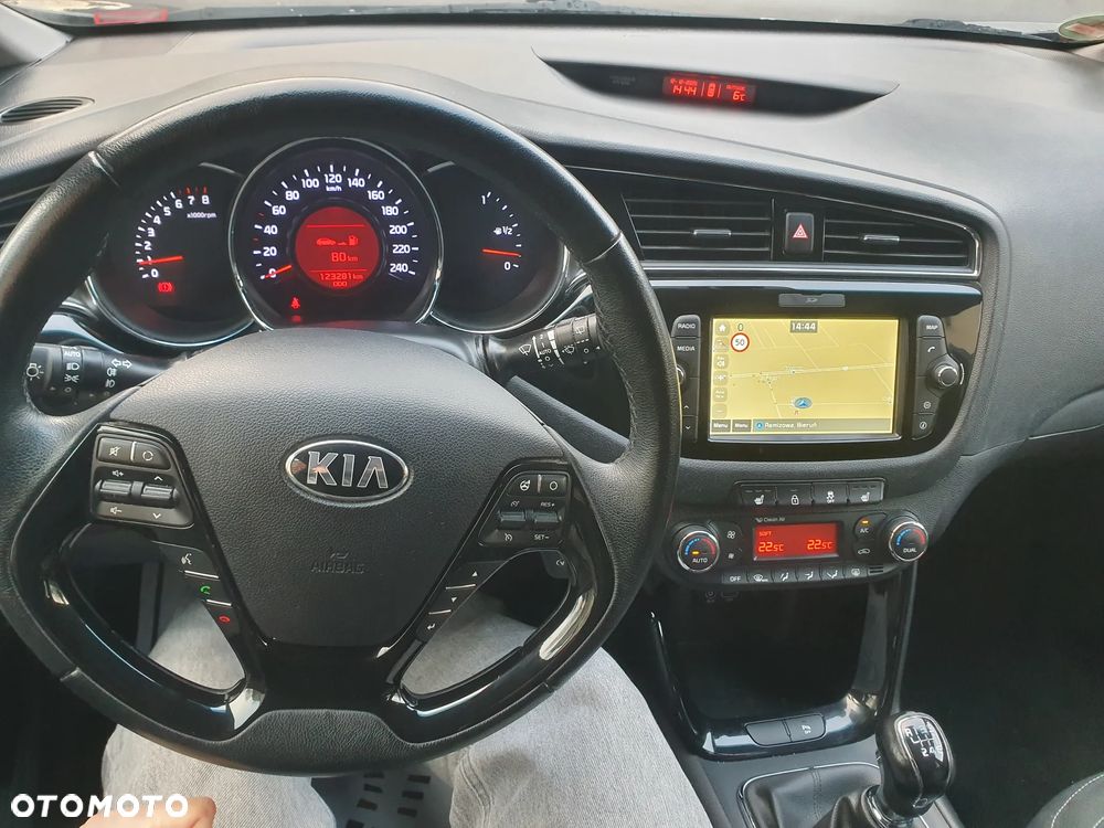 Kia Ceed 1.4 Vision - 19