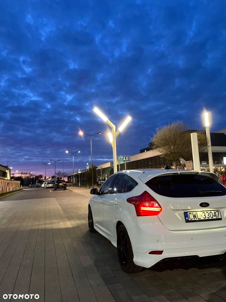 Ford Focus - 3