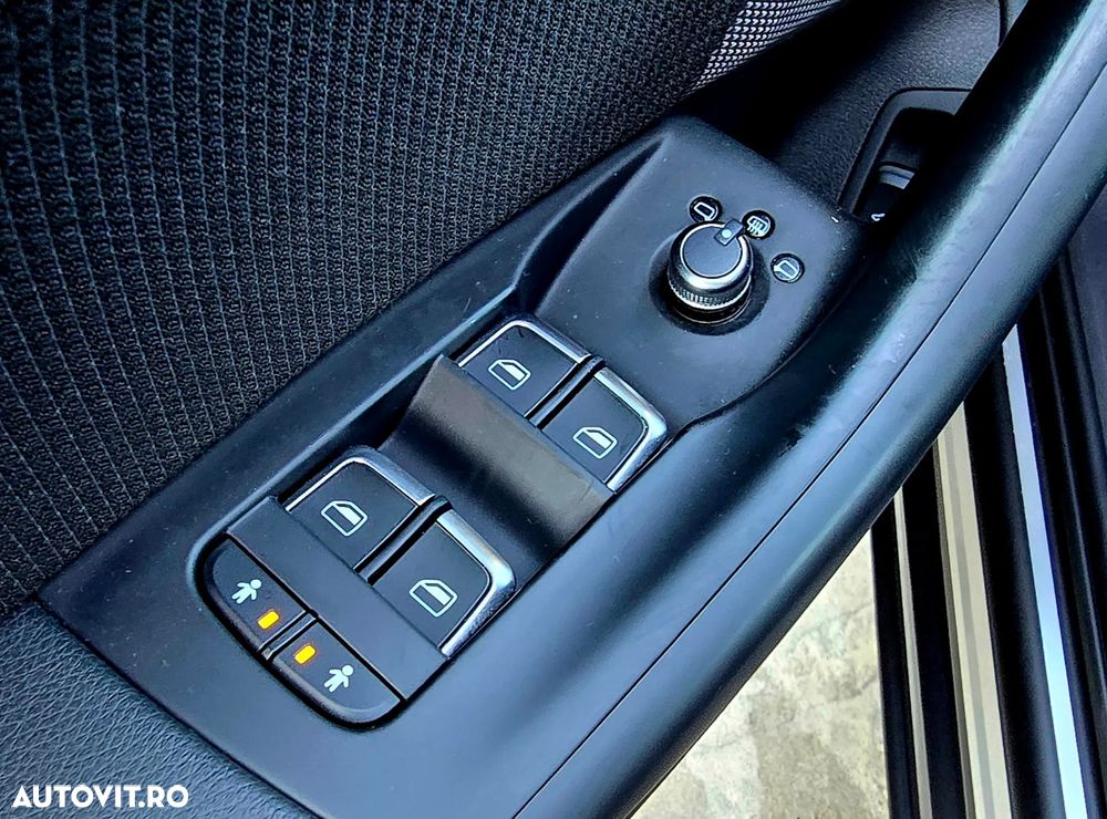 Audi Q3 2.0 TDI Quattro S tronic sport - 27