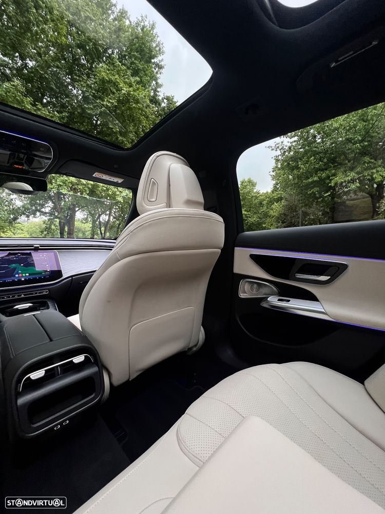 Mercedes-Benz E 300 de 4Matic 9G-TRONIC AMG Line - 19