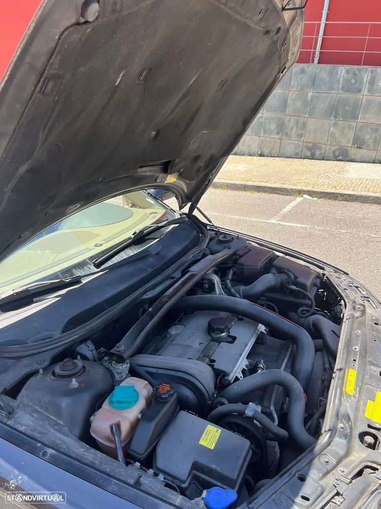 Volvo S60 2.0 T - 6