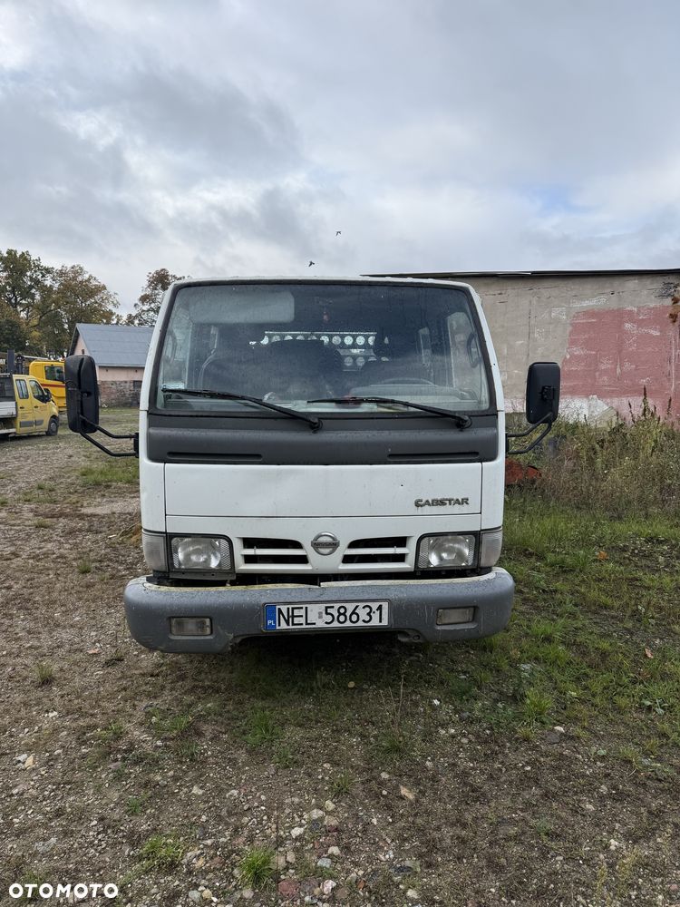 Nissan Pickup