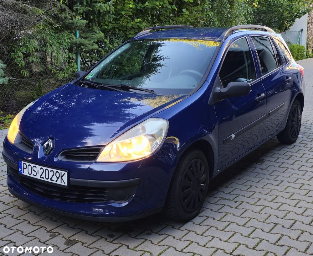 Renault Clio - 1