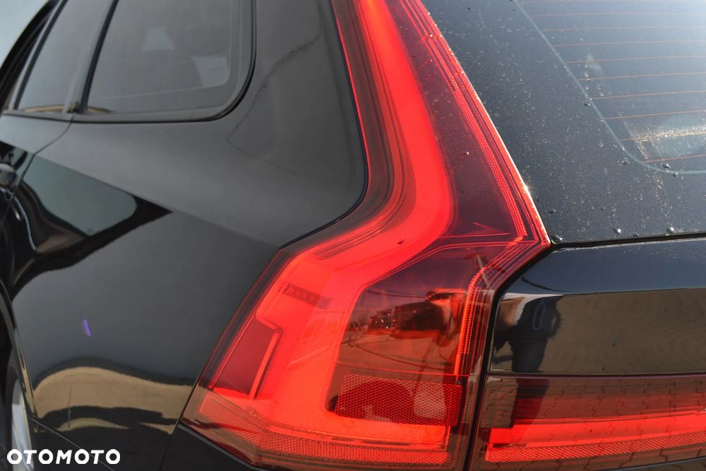 Volvo V90 D3 Geartronic Momentum - 8