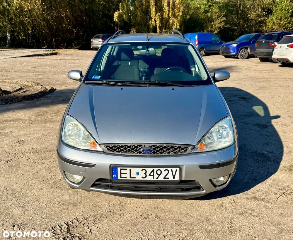 Ford Focus 1.6 X100 - 1