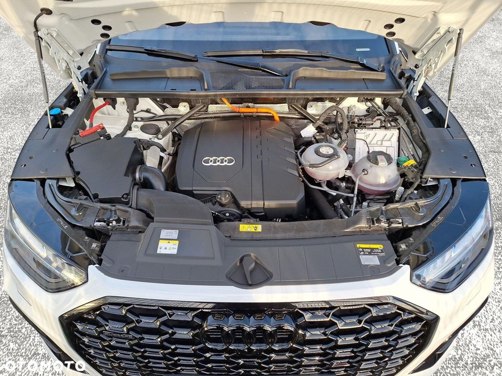 Audi Q5 Sportback - 36