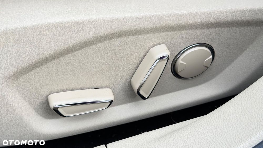 Ford Fusion - 12