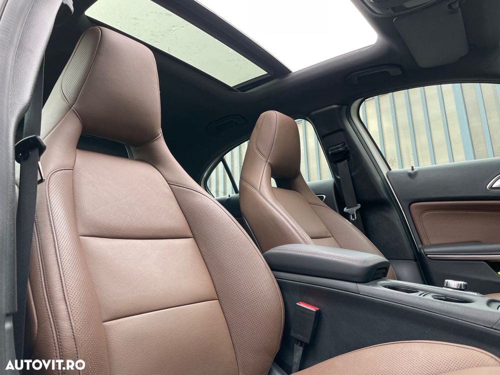Mercedes-Benz A 200 7G-DCT SCORE! - 5