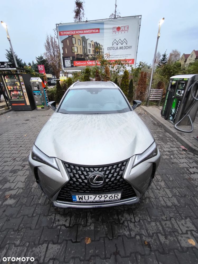 Lexus UX - 20