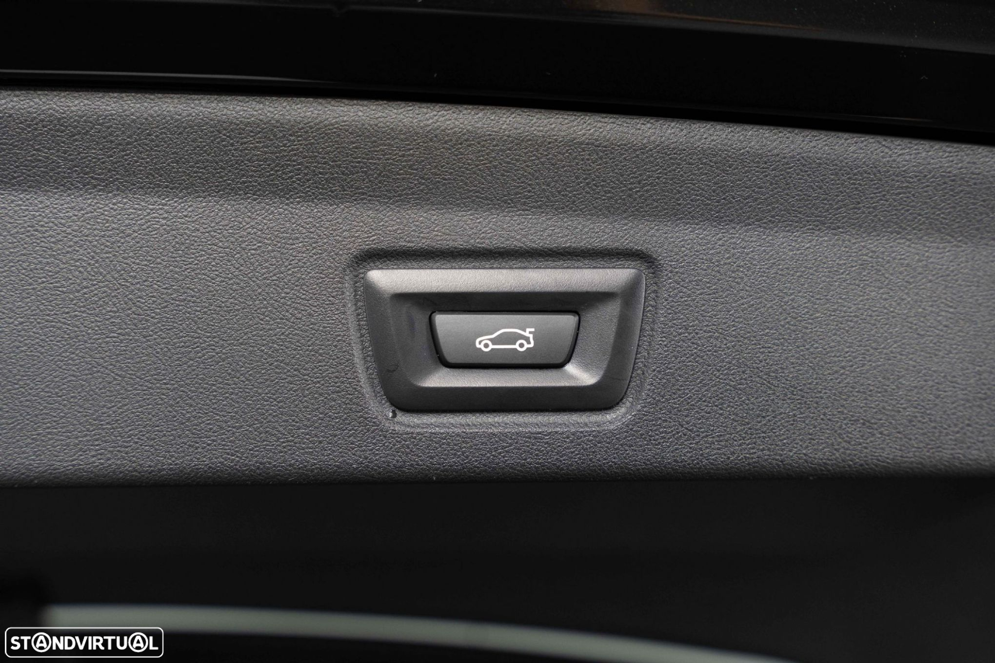 BMW i4 eDrive40 - 15