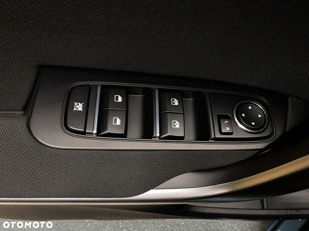 Kia Ceed - 39