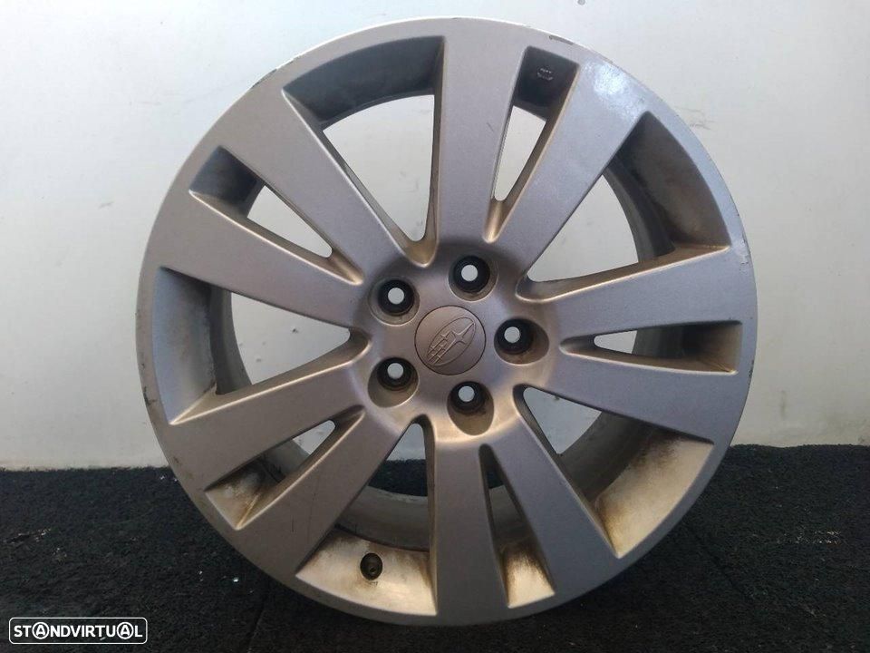 PNEU SUBARU TRIBECA B9 - 1