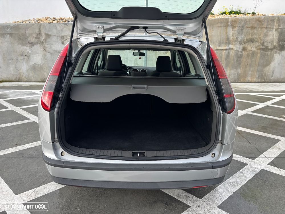 Ford Focus SW 1.6 TDCi Titanium - 15