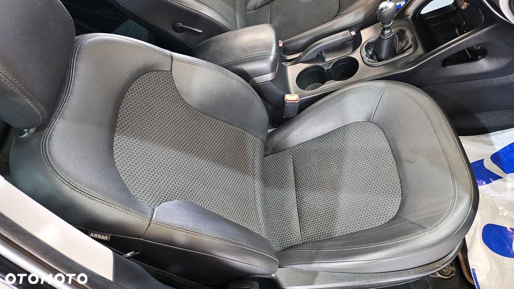 Hyundai ix35 2.0 CRDi 4WD Comfort - 28