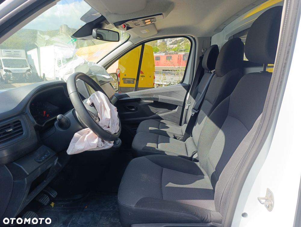 Renault Trafic 2.0 dCi Blue 130 Start - 11