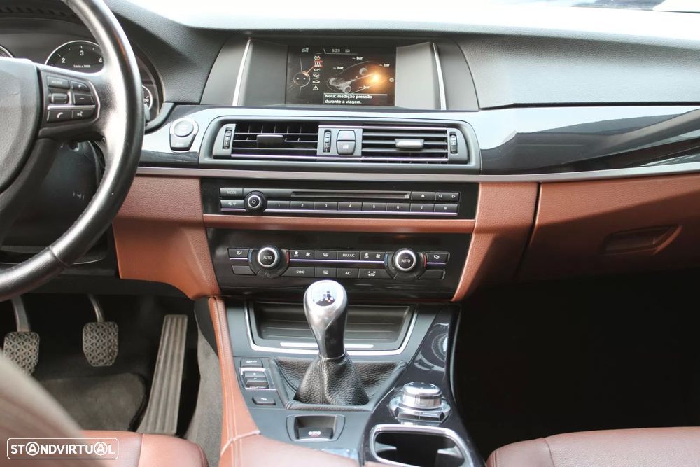 BMW 518 d Line Luxury - 10