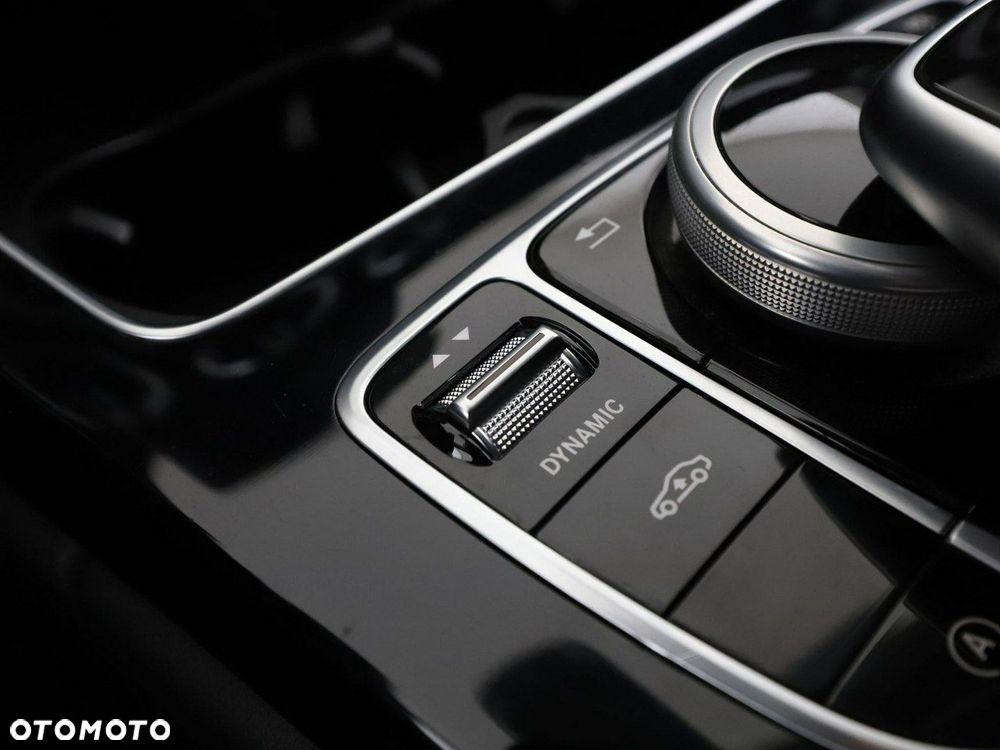 Mercedes-Benz Klasa C 200 9G-TRONIC Avantgarde - 29